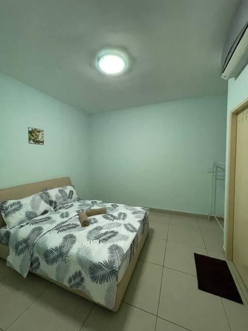 Cybercity Ph1 Near Kkia By Family Homestay Donggongon Exterior foto