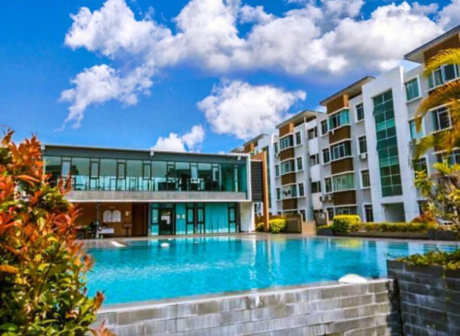 Cybercity Ph1 Near Kkia By Family Homestay Donggongon Exterior foto